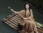 Reinventing the Hanfu Halter Dress:A Modern Evolution of Traditional Elegance