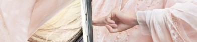 A Glimpse into the Elegance of Pink Toast-Wearing Cheongsam