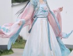 Children in Hanfu Long-sleeved Glory