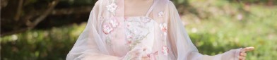 Embracing Modernity in Traditional Cheongsam:The Evolution of Youthful Fashion for Teen Girls