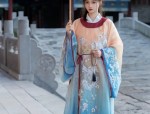 Hanfu Fortune Bag:The Charm of Chest-High Robes