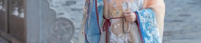 The Enchantment of a Little Girl in Guangxiu Hanfu Costume