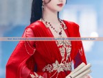 The Enchantment of 5cm High Heels and Cheongsam:A Fashionable Fusion
