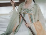 The Splendor of Horseface Skirt Gold:A Cultural Exploration