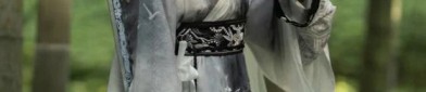 The Enigma of Pearl-Adorned Waist-Chain Ma Mian Skirt:A Blend of Elegance and Tradition