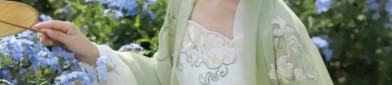 Long-Style Cheongsam Uniforms for Spa Technicians:A Detailed Exploration