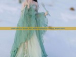 Umbrellas as Props for Hanfu Fashion:A Cultural Exploration