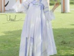 Latest Trends in Mid-Length Cheongsam:The New Fashion Statement