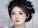 The Elegance of Hanfu for Short-Statured Adult Women:A Journey into Traditional Chinese Beauty