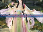 Embracing Modernity in a Cheongsam Revival:The Evolution of Traditional Elegance