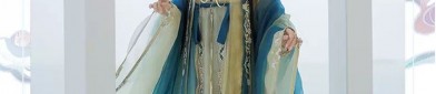 Elemental Cheongsam:A Blend of Traditional Elegance and Modern Elements