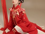 Satin Cheongsam with a Sloping Neckline:A Closer Look