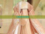 Splendor of Traditional Chinese Fashion:Authentic Red Qixiong Hanfu Clothing