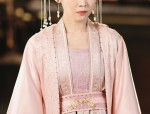 A Little Girls Hanfu Horseface Skirt and Hanfu Necklace:A Journey into Traditional Chinese Beauty