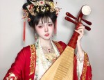 The Story of a Little Girl and Her Love for Hanfu 汉服小姐姐)