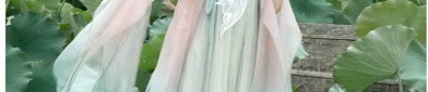 One-Year-Old Hanfu Baby Girl:The Joy of Her Journey into Traditional Beauty
