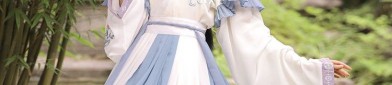 The Journey of a Modern Student in Traditional Tang-Style Hanfu