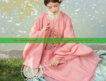 Encountering the Divine Deer:Authentic Hanfu at an Unbeatable Price