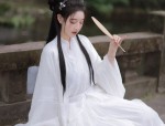 The Splendor of Ming-Style Hanfu:The Chepi as a Symbol of Cultural Heritage