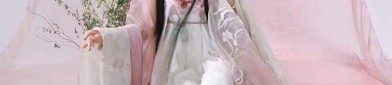 Embracing Traditional Chinese Elegance:拾贰原创汉服的 Journey into Cultural Revival