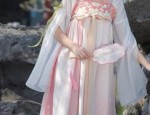 The Splendor of the Fengma Mian裙:A Cultural Icon of Chinese Traditional Fashion