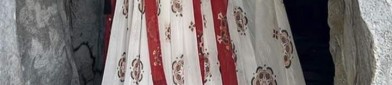 Elegance of Hanfu:A Dreamlike Journey into Traditional Chinese Splendor