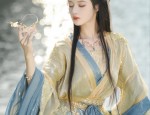 The Elegance of Hanfu for Short-Statured Adult Women:A Journey into Traditional Chinese Beauty