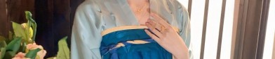 The Charm of Short-Length Cheongsam with Blue and White Porcelain Pattern