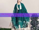 Short-Style Satin Cheongsam with a Touch of Acetic Acidity
