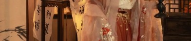 The Elegance of Horseface Skirt:Embracing the Waistband with Exquisite Embellishments