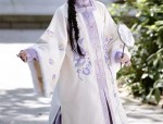 The Charm of Hanfu Fashion:A Closer Look at the Waisted Style with Qiyao Inner Linings