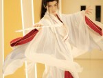 The Splendor of Ming Dynasty Hanfu:The Queens Royal Robes