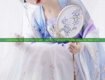 Celebrating the First Year:A Look into the Traditional Chinese Dress for Baby Girls