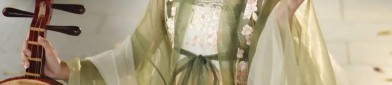 Embracing the New Era:A Glamor of Golden Silk Cheongsam Skirt