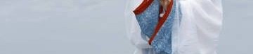 Reimagining the Classic:Modernizing the White Cheongsam