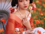 Tingyue Lings Neo-Chinese Cheongsam:Embracing Traditional Elegance in Modern Fashion