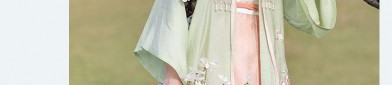 Classic Chinese Cheongsam:The Art of Traditional Flat-Cut with Full Opening Jacket