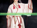 The Allure of Li Changles Hanfu Fashion:A Closer Look into the Traditional Chinese Attire