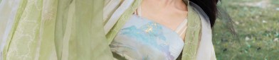 Innovating Traditional Hanfu Dress:The Journey of a Student Designer