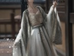 The Splendor of Huaquege:The Equestrian Skirt with a Cultural Twist