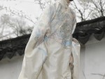 Digital Cheongsam:Embracing Traditional Elegance in Modern Technology