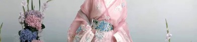 The Revival of Traditional Chinese Hanfu as Annual Costumes
