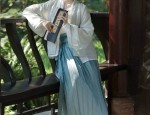 The Splendor of Hanfu in the Wei and Jin Dynasties:A Journey into Ancient Countryside Elegance