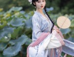 The Enchanting Journey of a Heroic Girl in Martial Arts-Style Hanfu