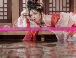Modernizing the Cheongsam for Summer Fashion
