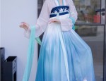 Winter and Autumn Fashion Trends for Little Girls in Traditional Hanfu Costumes
