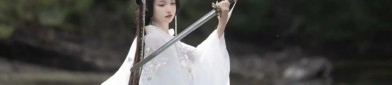 Soft Satin Cheongsam:A Glance into Traditional Chinese Elegance