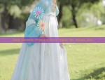 The Enchantment of a Red Hanfu Lady:Embracing Chinese Heritage in Summer