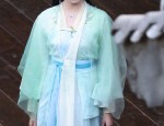 Stretchy Cheongsam:High Elasticity and Thin Fabric