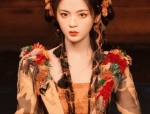 Enhancing the Elegance of a Horseface Skirt with Stylish Hair Accessories and Short Haircuts